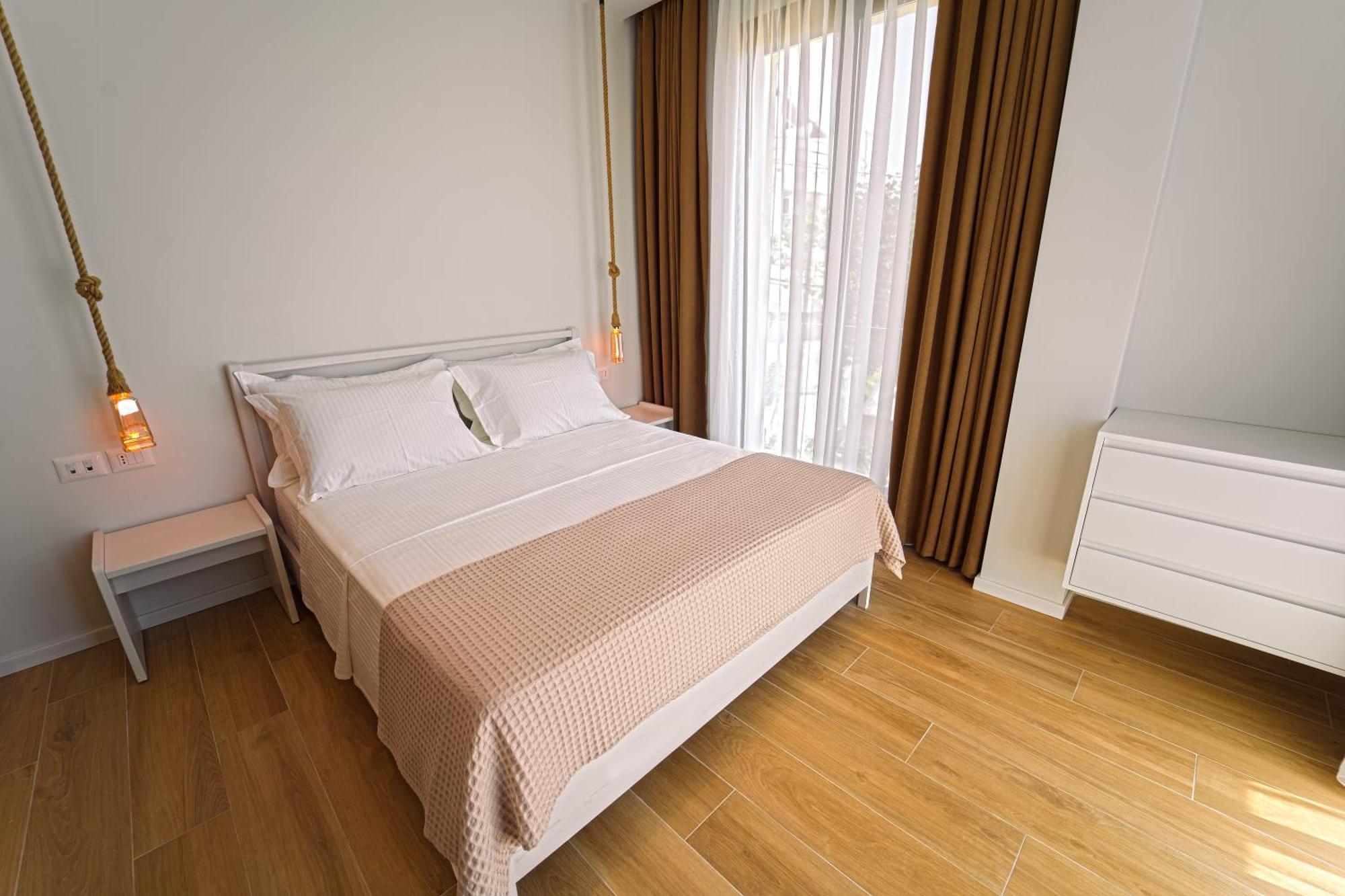 Hotel Vila 19 Dhermi Exterior photo